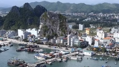 Quang Ninh strives to expand service sector