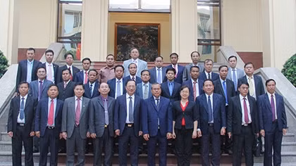 Deputy Minister Nguyen Van Thanh receives Lao public security delegation