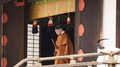 Japanese emperor announces abdication at ceremony in his palace 