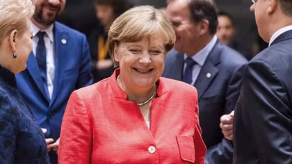 Merkel Gives Up on 'Jamaica', Sets Sights on Grand Coalition With SPD