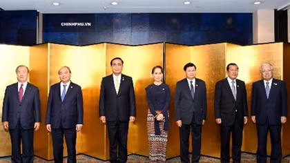 PM proposes establishing Mekong-Japan Creative Networks