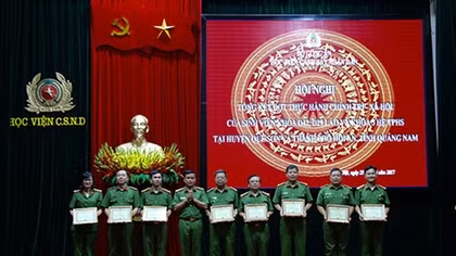 People’s Police Academy reviews social-political practice programme 