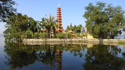 Hanoi tops Hello Magazine’s 7 best destinations in Asia for backpackers