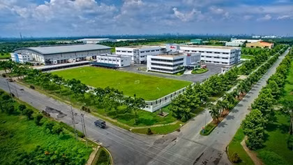 Vietnam set to become shelter for foreign real estate investment post-COVID-19