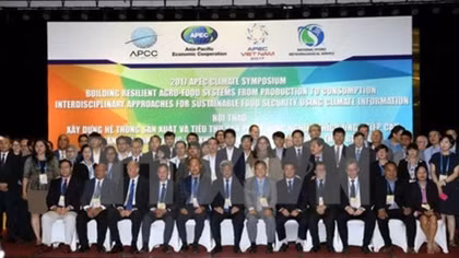 Seminar discusses sustainable, climate change-adaptable agriculture