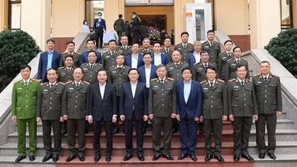 MPS leaders work with Hanoi authorities