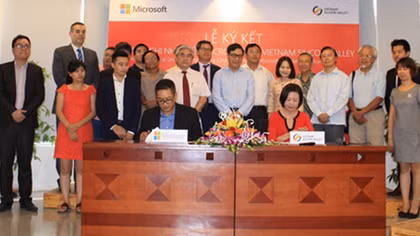 Microsoft Vietnam, Vietnam Silicon Valley sign MoU