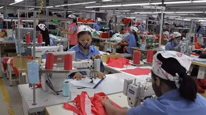 Exports to Canada up almost 10%