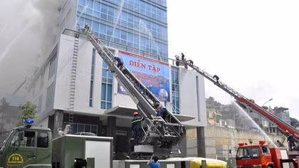 Fire Prevention and Rescue drill held in Ha Long city 