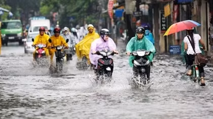 Police forces in response to tropical depression