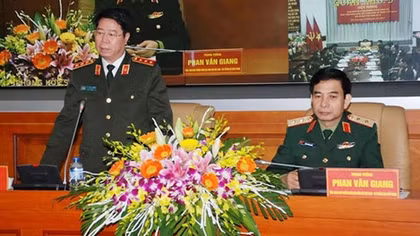The military and police review implementation of Decree No.77/2010/ND-CP 