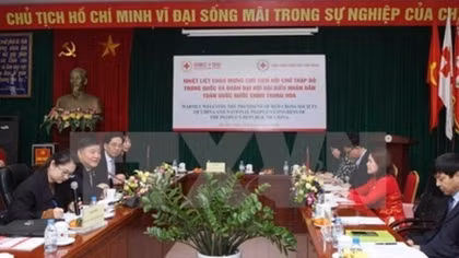 Vietnam, China Red Cross Societies intensify cooperation