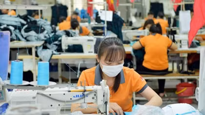 Garment firm to seek opportunities in Canadian market