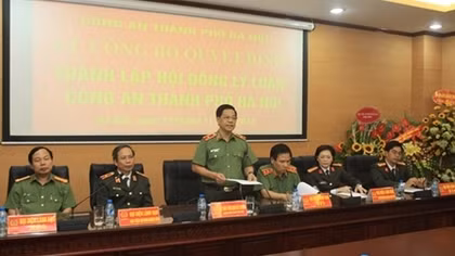 Hanoi Police Force founds Theoretical Council 