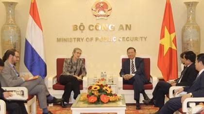 Vietnam, Netherlands boost cooperation in crime prevention 