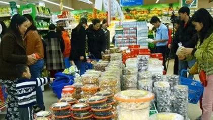 Vietnamese goods fair opens in Hanoi