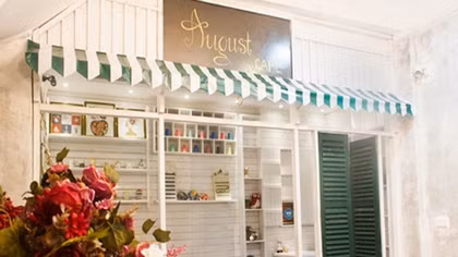 9 romantic cafes for Valentine’s Day around Hanoi