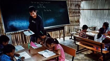 Vietnam gains ground in fight against illiteracy