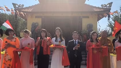 First Vietnamese pagoda recognised in Hungary
