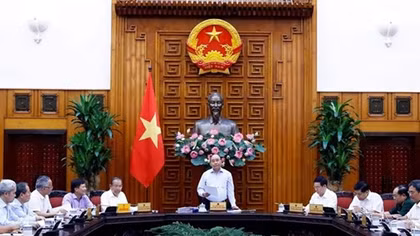 PM chairs meeting of sub-committee on socio-economic affairs