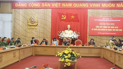 MPS leader requests public security units to pay due attention to gender equality 