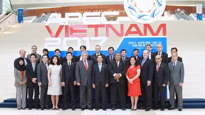APEC 2017 SOM 2 officially opens in Hanoi