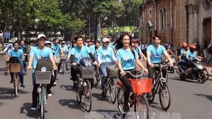 HCM City launches Earth Hour 2017