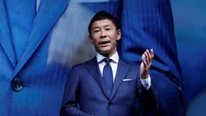 Japan fashion guru Maezawa lands first SpaceX moon flight
