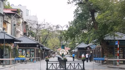Quick look at Hanoi’s Book Street