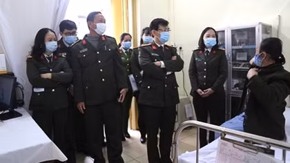 Public security health delegation works with Nam Dinh police hospital 