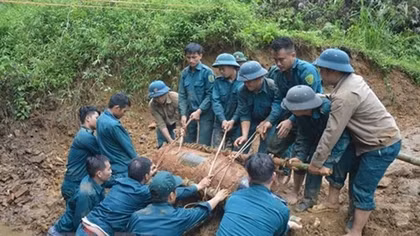 War-time shells detonated in Quang Tri province