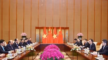 Prime Minister holds talks with Chinese Premier