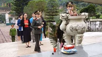 Delegation of CAND Newspaper visits the Security Zone 5 Historical Site
