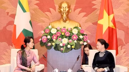 National Assembly Chairwoman hosts Myanmar State Counsellor