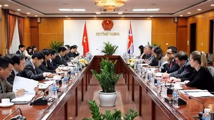 UK sees Vietnam as important trade partner
