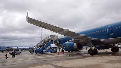 Vietnam flight’s passengers panicked over multiple failed landing attempts