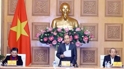 PM urges thorough preparations for 13th National Party Congress