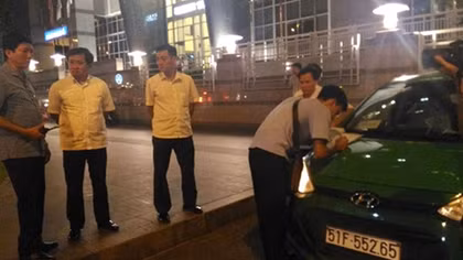 HCM City resumes pavement clearing campaign