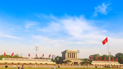 Flag salute ceremony celebrates President Ho Chi Minh’s 128th birthday