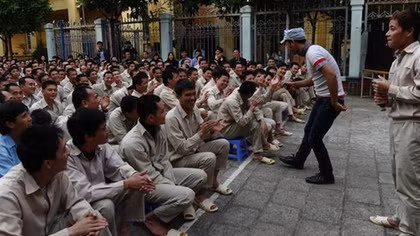 Danang urged to get real about rising drug use following 2 murders