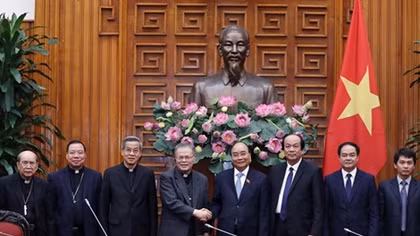 PM receives members of Catholic Bishops’ Conference of Vietnam