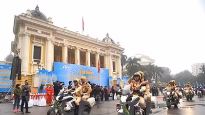 Year of Traffic Safety 2018 launched in Hanoi, Ho Chi Minh City