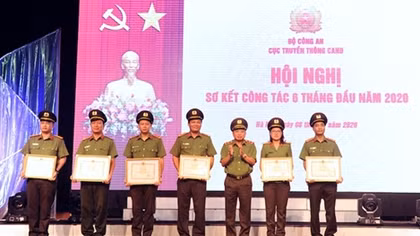 Department for Information and Communications reviews task performance