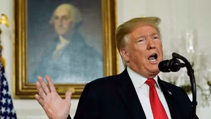 Trump proposes wall-for-DACA in bid to end shutdown