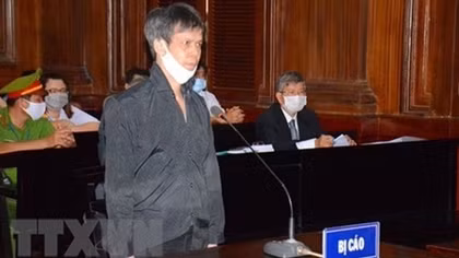 Pham Chi Dung brought to court for anti-State propaganda