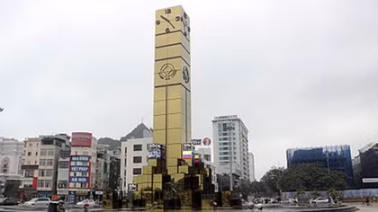 Authorities in Ha Long Bay spend US$1.5mn building clock tower