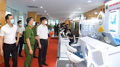Deputy Minister Nguyen Duy Ngoc inspects rehearsal for two key projects