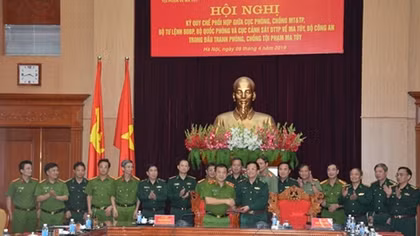 Police and border guard team up to fight drug-related crimes
