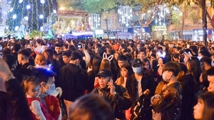 Vietnam cannot grant free reign to operations of religious groups