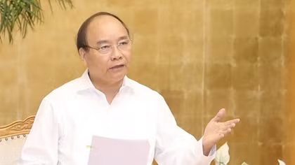 PM asks for updating quarterly growth scenarios
